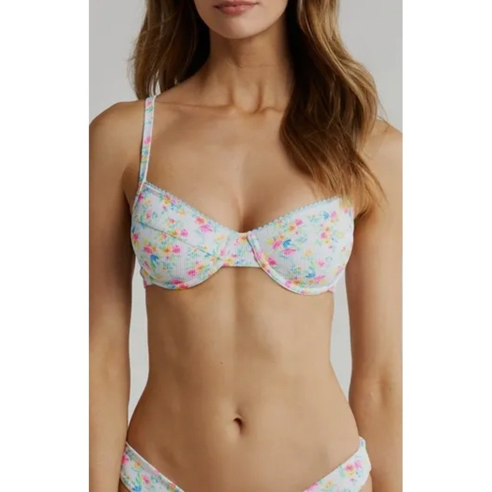 Kulani Kinis Floral Underwire Ribbed Bikini Set White Pink Blue Medium